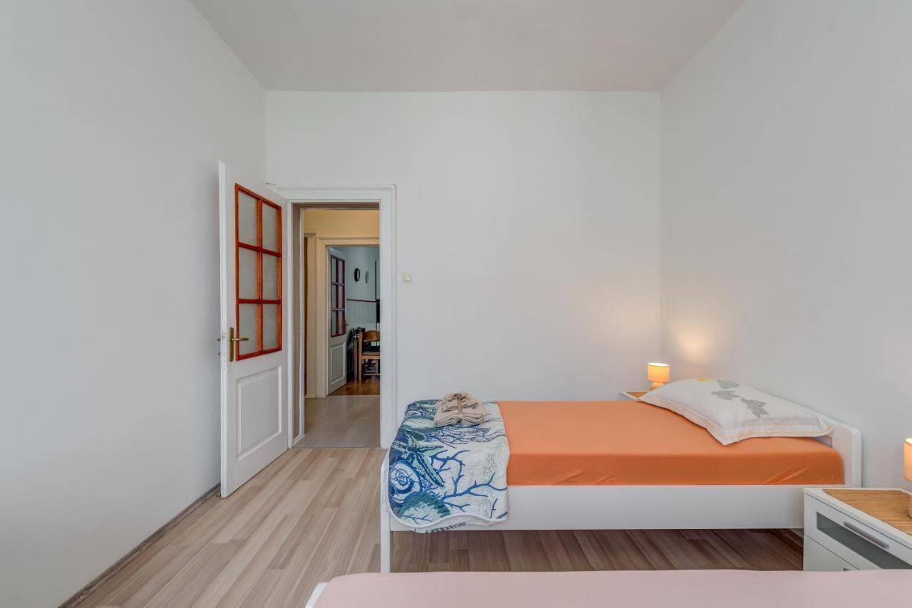 Apartment Pape Спліт Екстер'єр фото