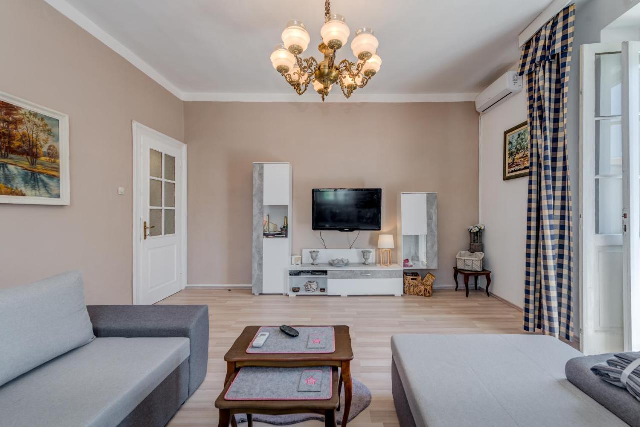 Apartment Pape Спліт Екстер'єр фото