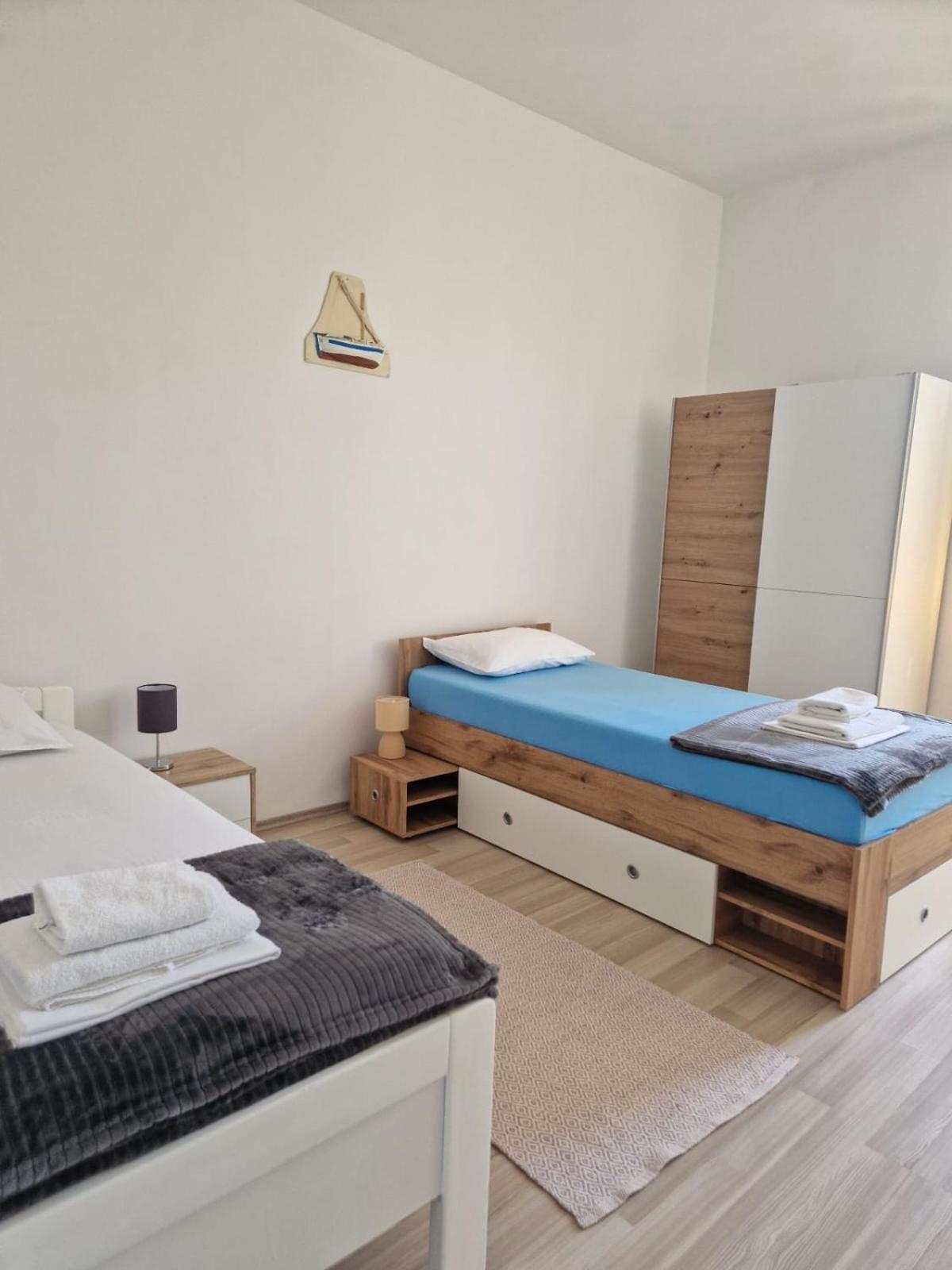 Apartment Pape Спліт Екстер'єр фото